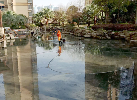 蒙阴景观池淤泥清理